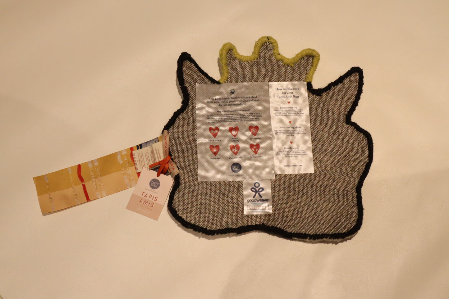 樋口佳絵 × Doing Goods｜Cat Rug